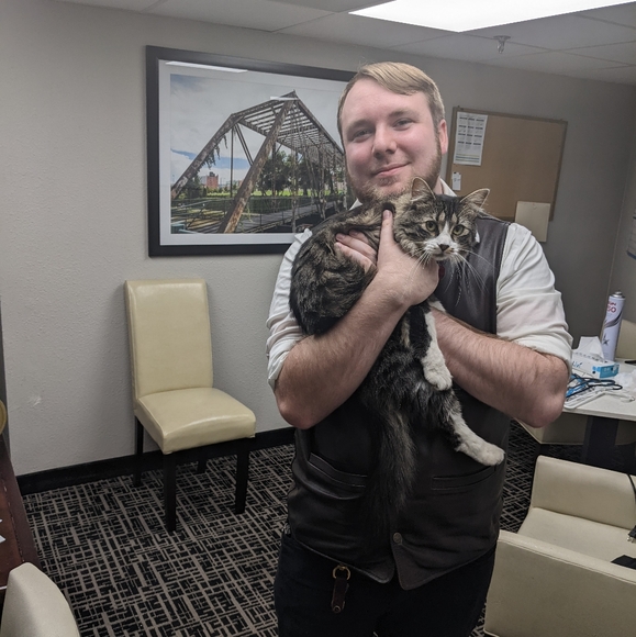 I'm Alan - Picture 2 of 2